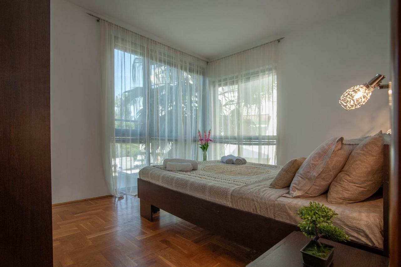 Dobrljanin Lux Apartment Budva Eksteriør billede